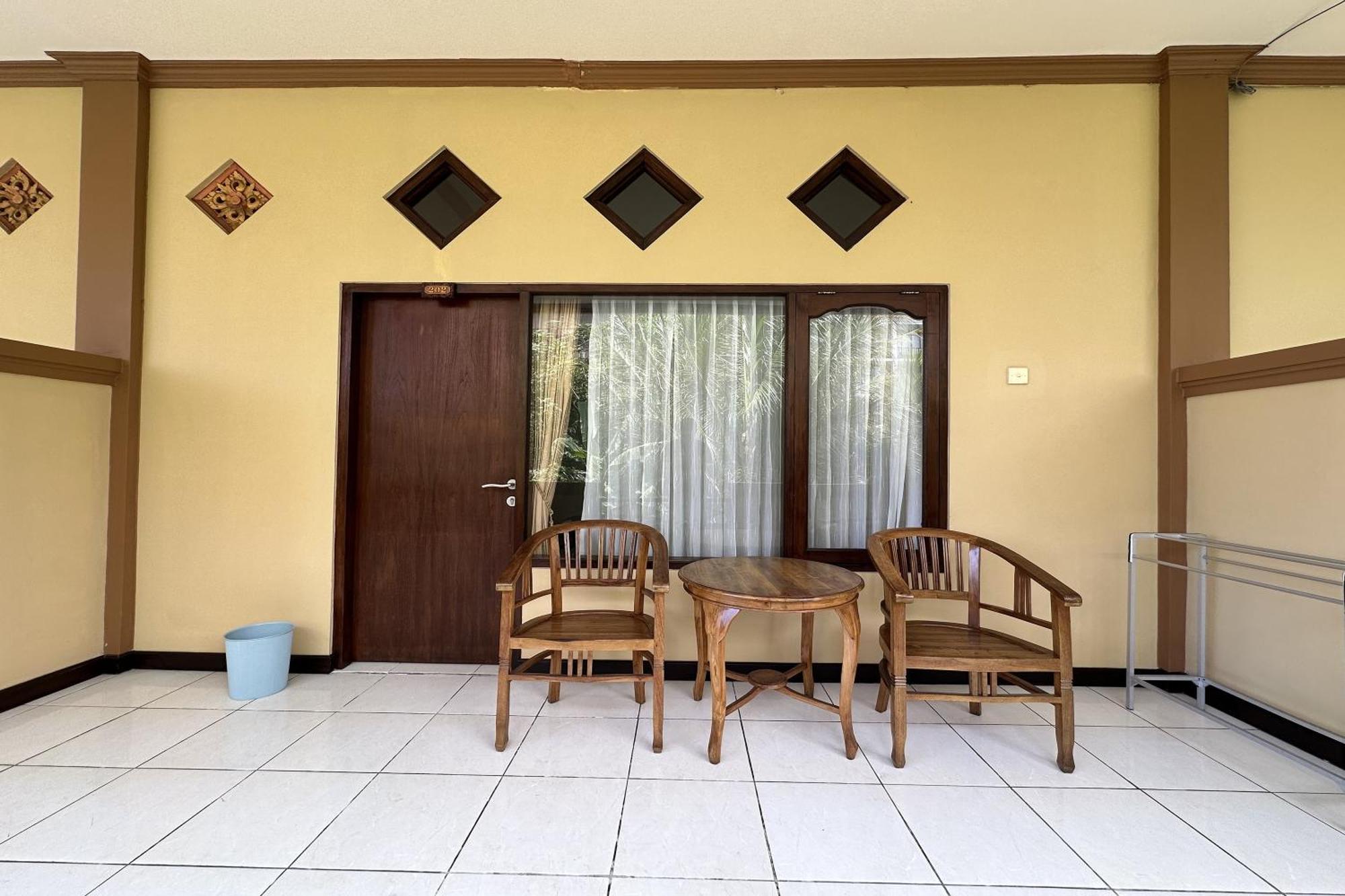 Taxa Raya Guest House Legian Extérieur photo